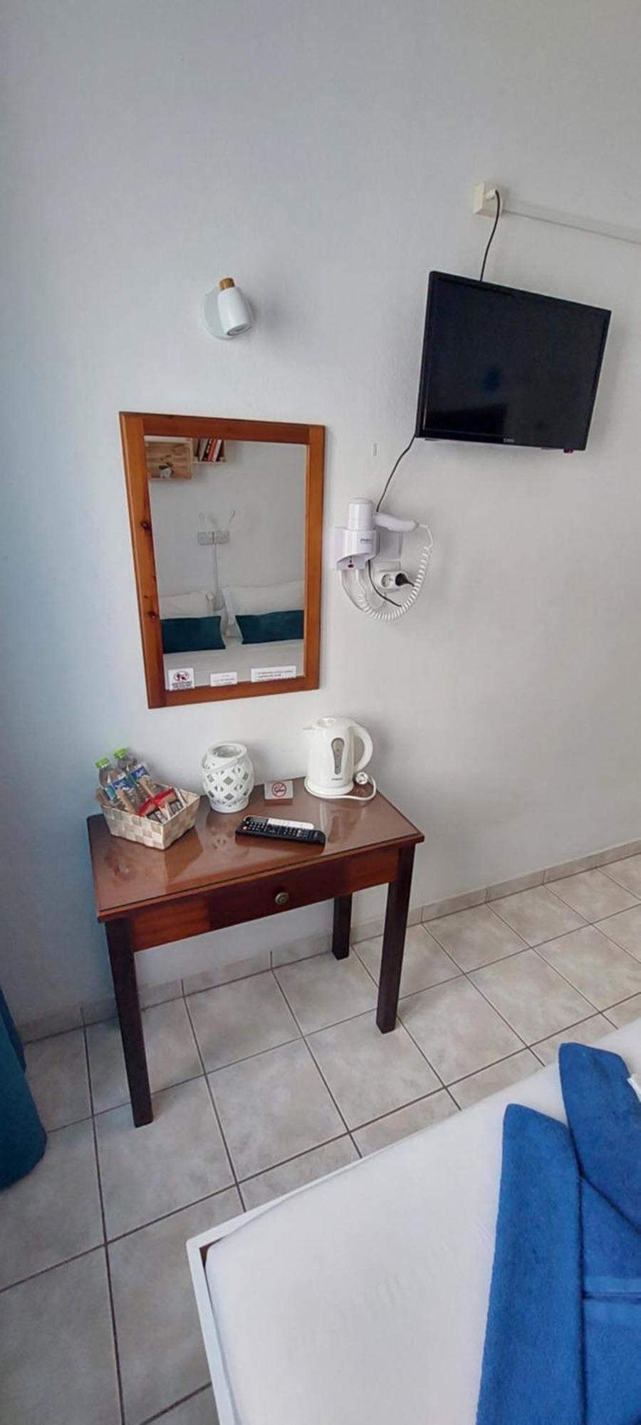 Hotel Kato Yialos *